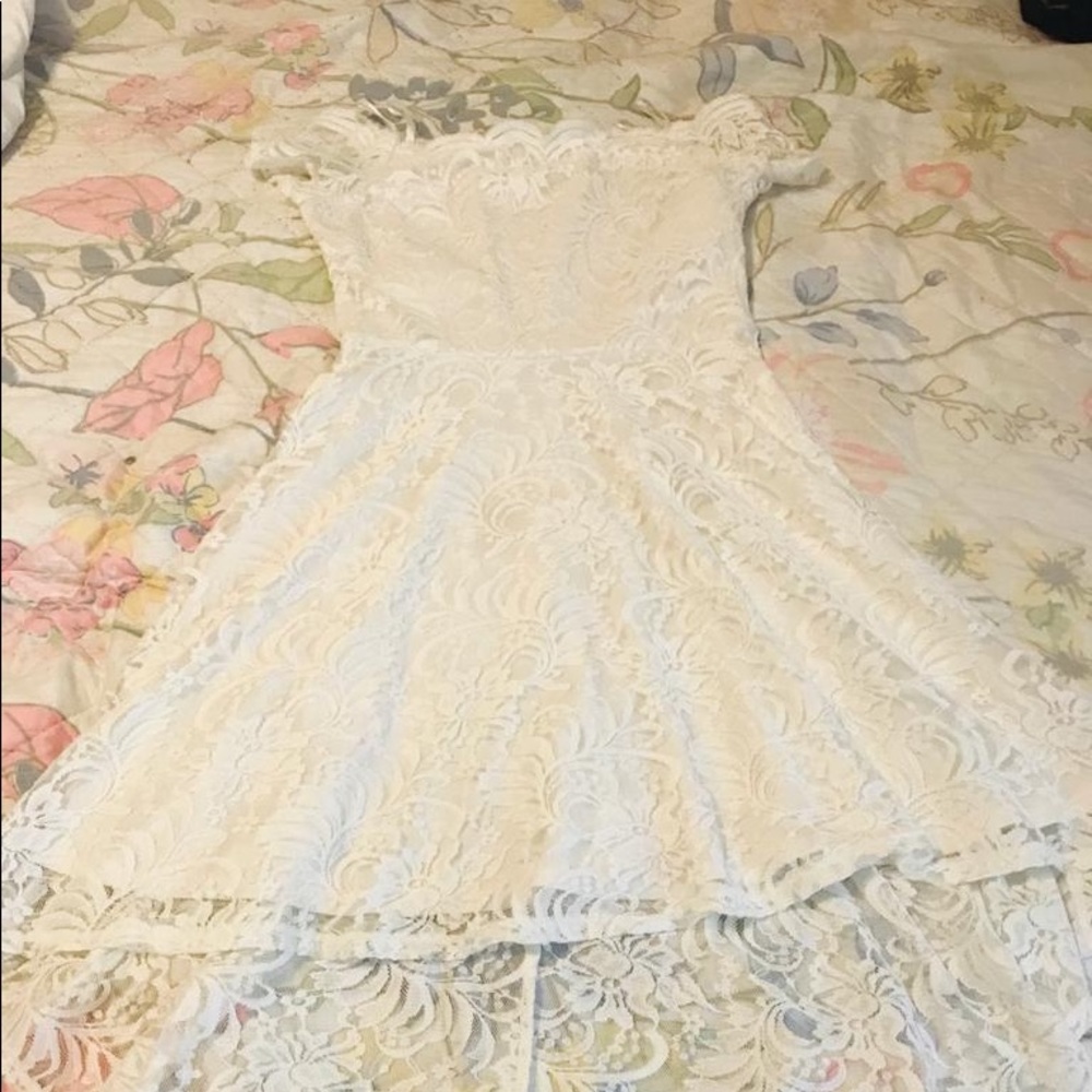 White lace dress